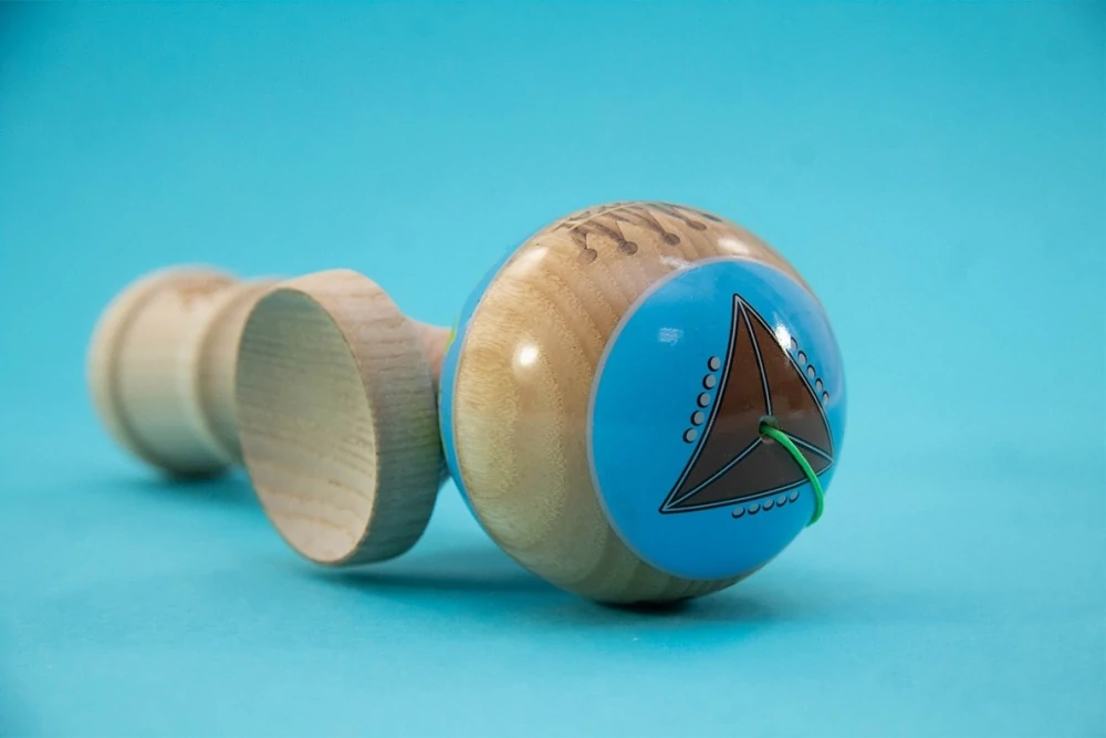 Royal Kendama - Artwork by Ingy
